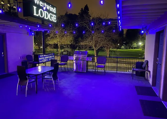 Westwind Lodge