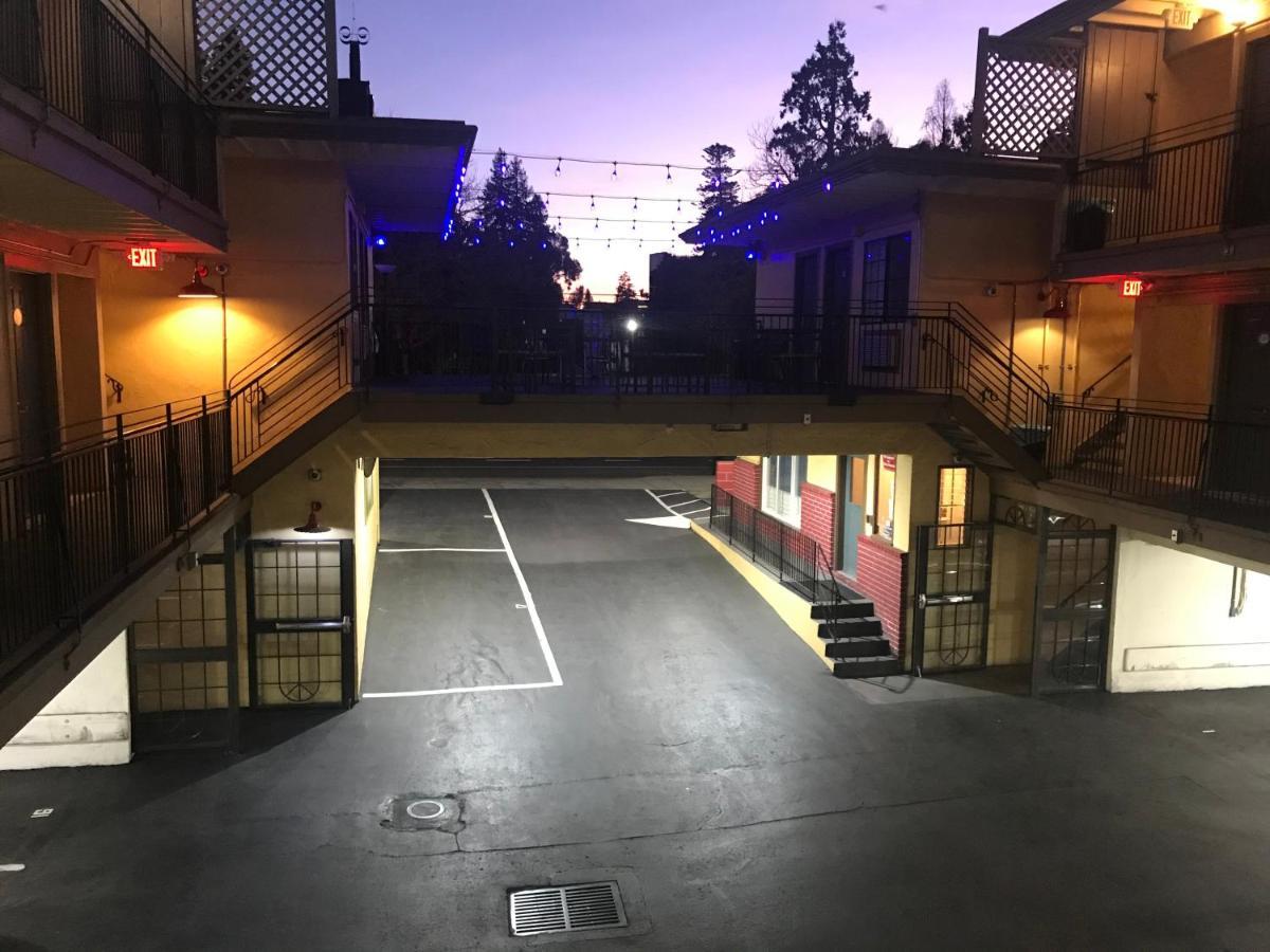 Westwind Motel