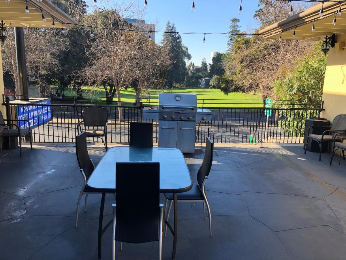 Westwind Oakland